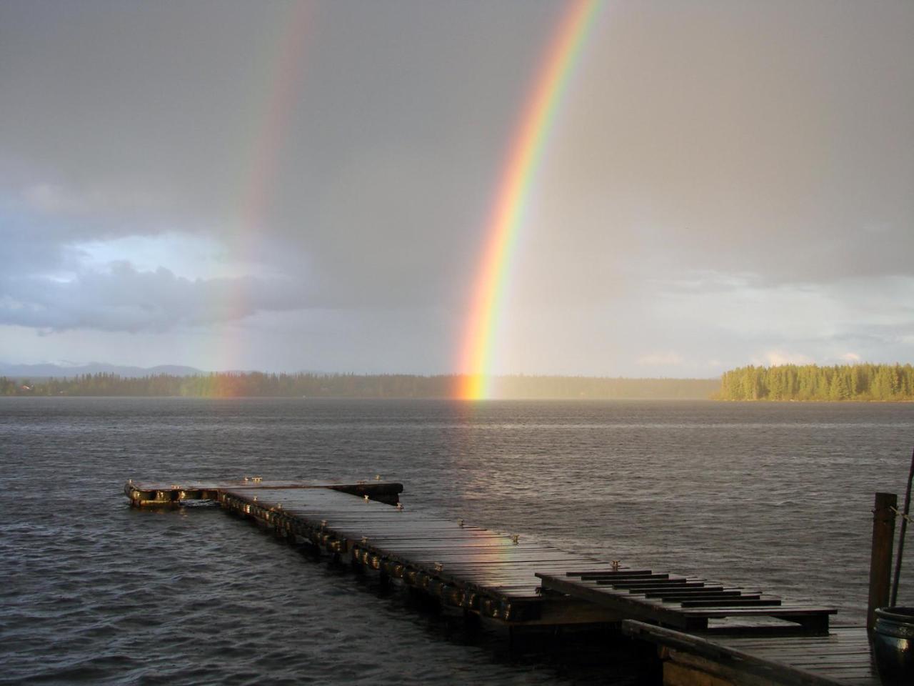 Eagle'S Nest Resort Anahim Lake Buitenkant foto