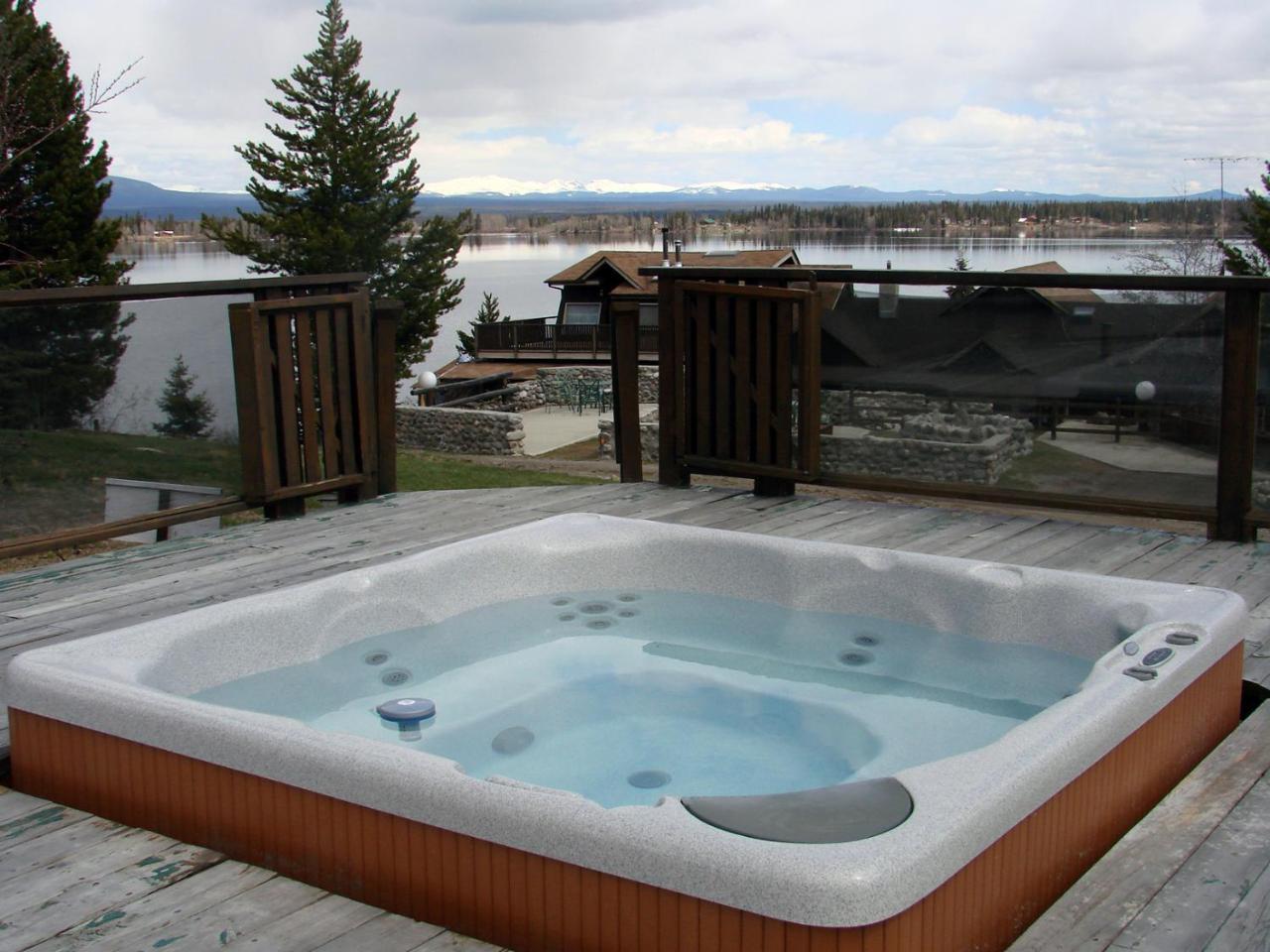 Eagle'S Nest Resort Anahim Lake Buitenkant foto